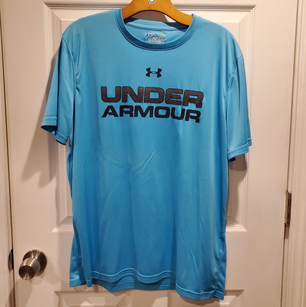 Mens Under Armour Tesl Loose fit Heat Gear Size Large